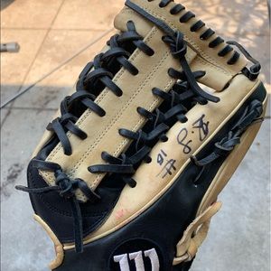 Wilson SIGNED baseball glove